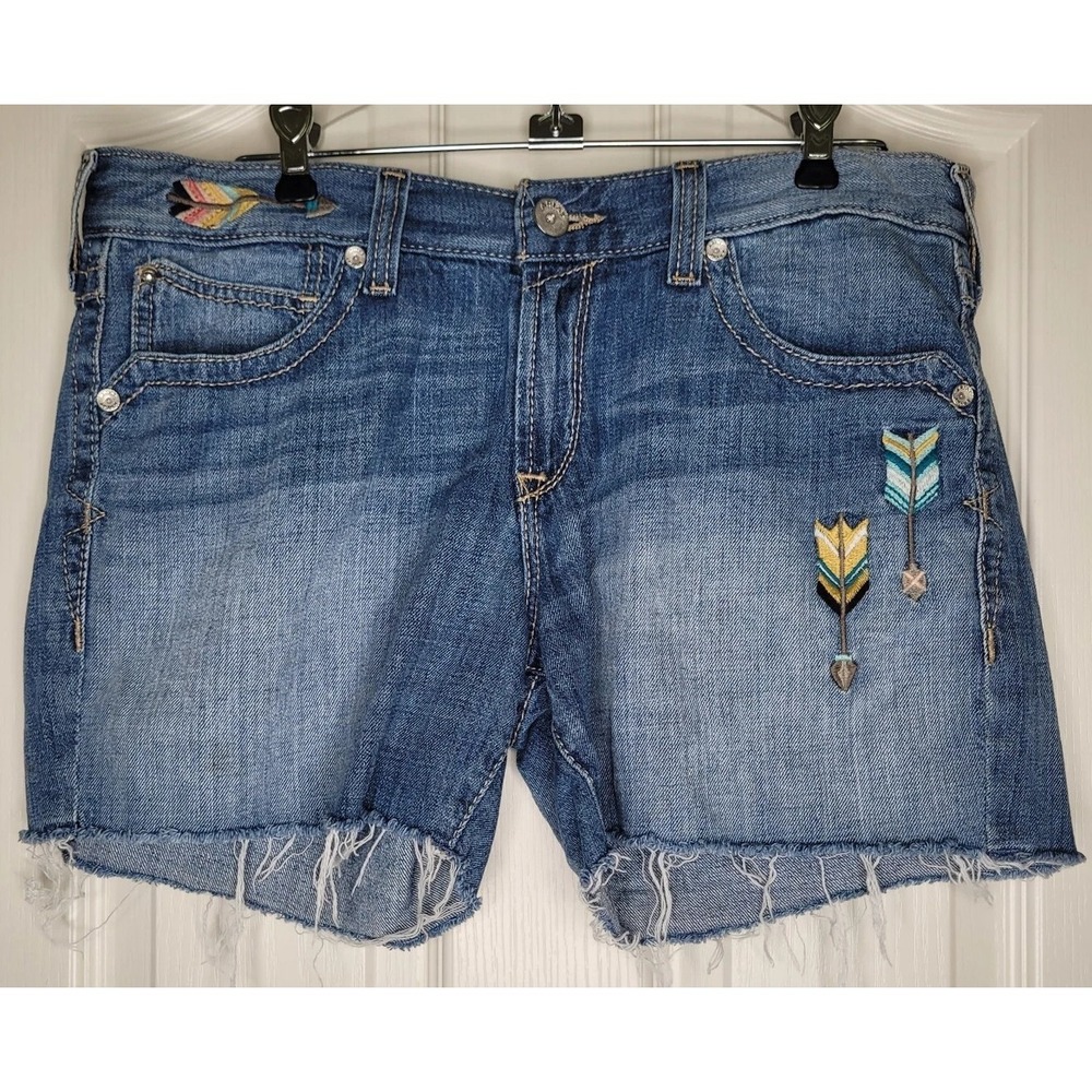Ariat Boyfriend Denim Shorts Blue Embroidered Arrow Fringe Relaxed Fit Size 10